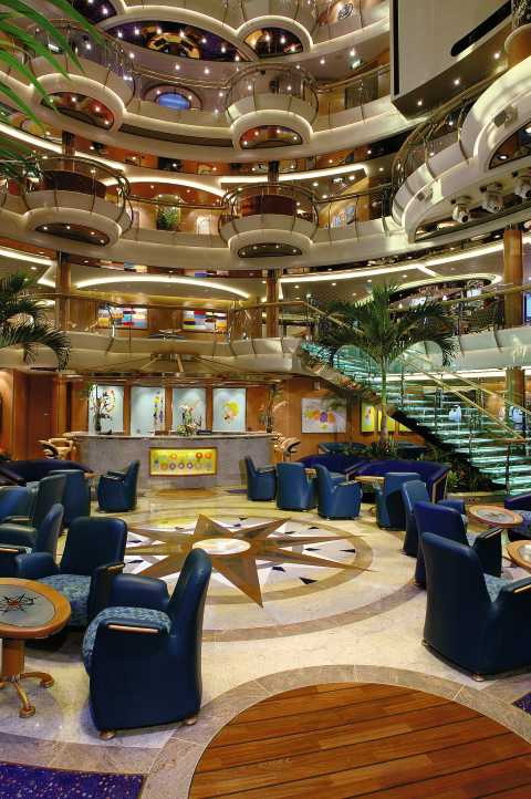 JEWEL OF THE SEAS CRUCERO ATRIUM CENTRUS VESTIBULO PRINCIPAL CRUCEROS